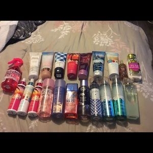 🚫SOLD🚫 Bath and body and VS sprays/lotion